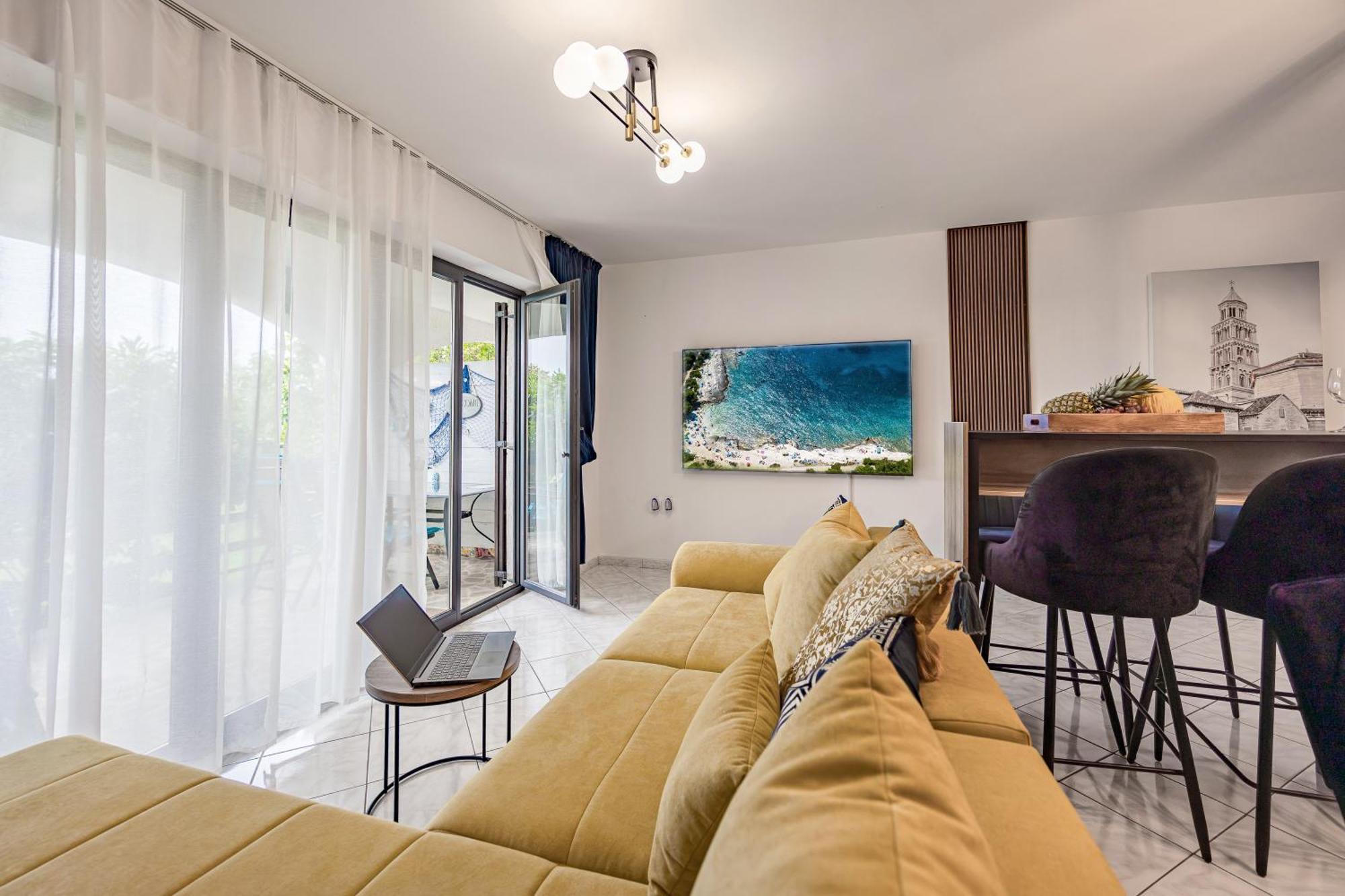 Romeo&Julia- Newly Refurbished Apartment Near Medulin Pomer Exterior photo